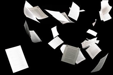 Flying papers